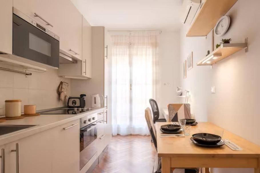 Galleria Del Toro Apartments Bolonia Zewnętrze zdjęcie